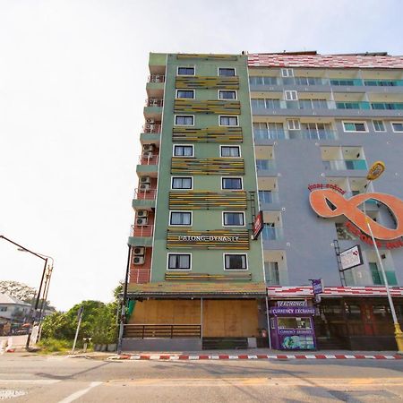 Oyo 861 Patong Dynasty Hotel Exterior foto